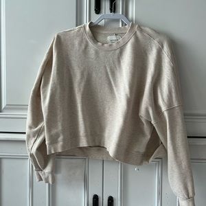 Cream cotton on crewneck